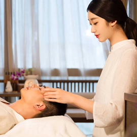 深圳坪山YanYan养生馆秉持“客户至上”的服务理念